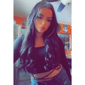 Meet your Posher, Alexandria